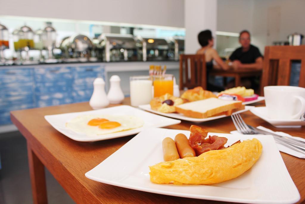 Puding Holiday World Pantai Kata Luaran gambar